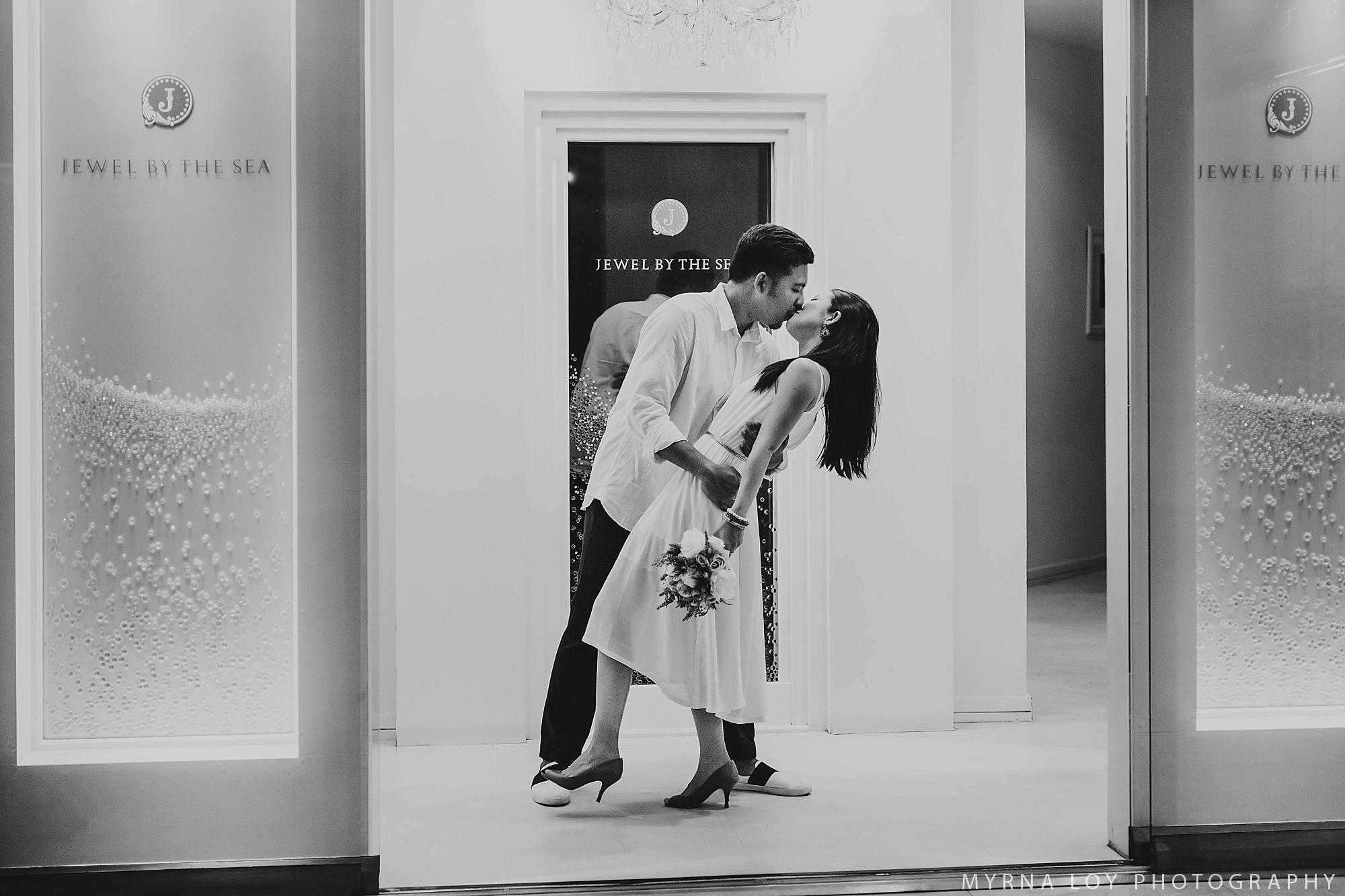 guam-prewedding-session-two-lovers-point-hyatt-singapore-couple