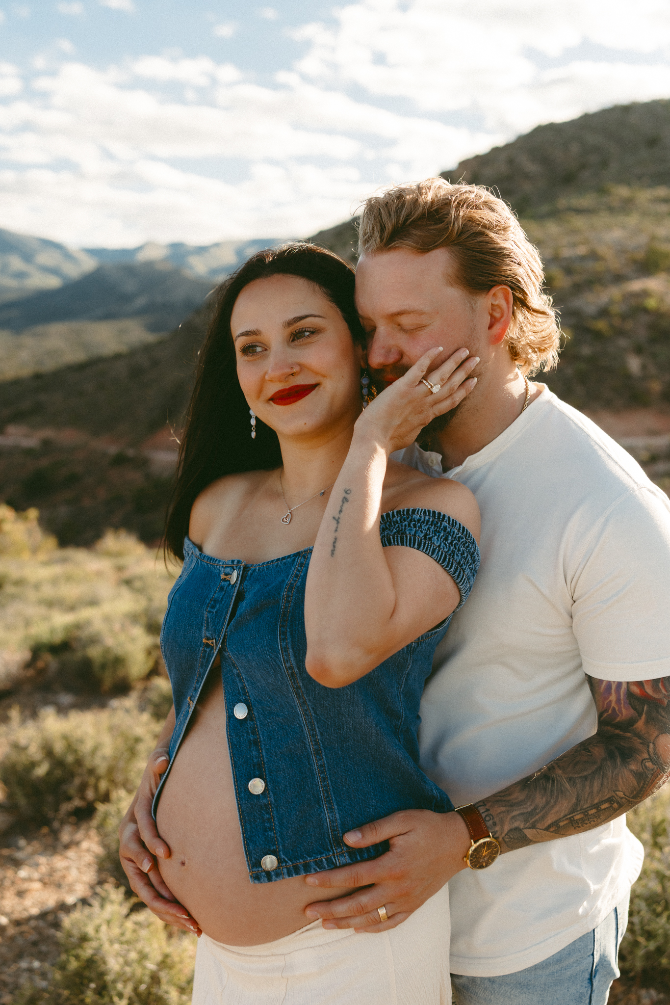 first time parents maternity photos at Mt. Charleston Las Vegas
